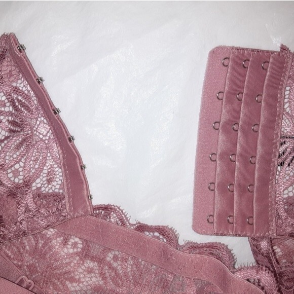 Youmita Mesa Rose Floral Lace Trim 36C Longline Bra NWT - Picture 2 of 8